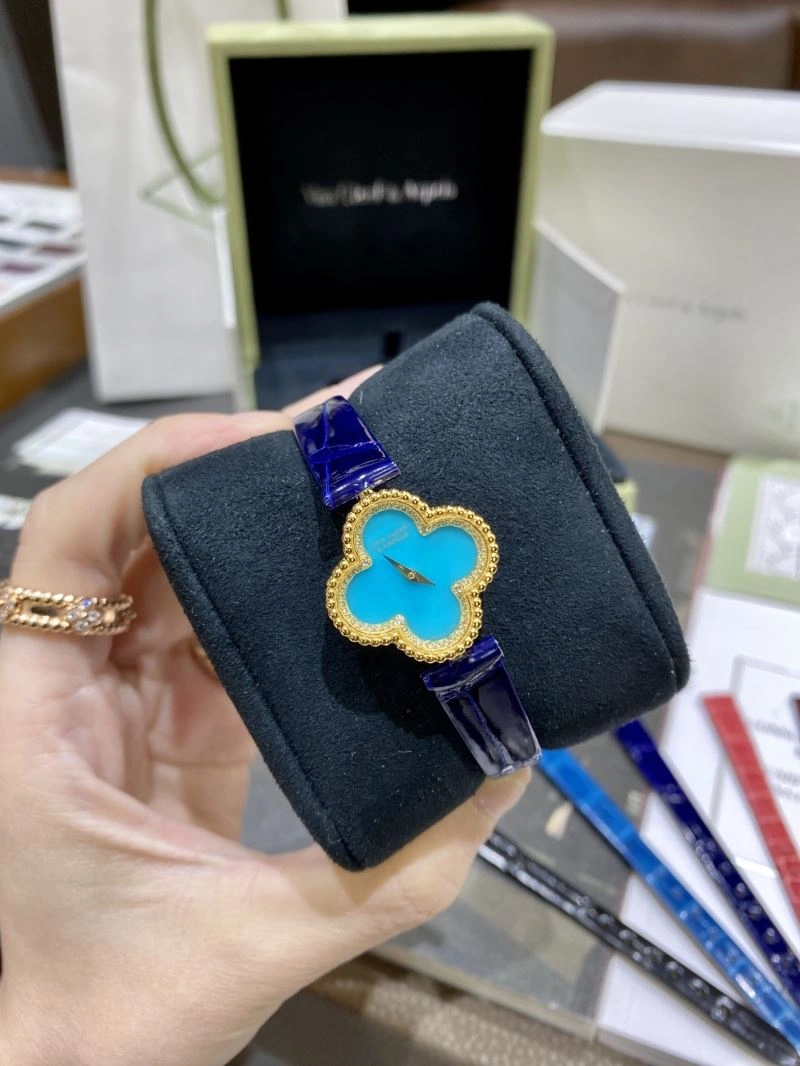 VAN CLEEF ARPELS Watches Comfortable 206849