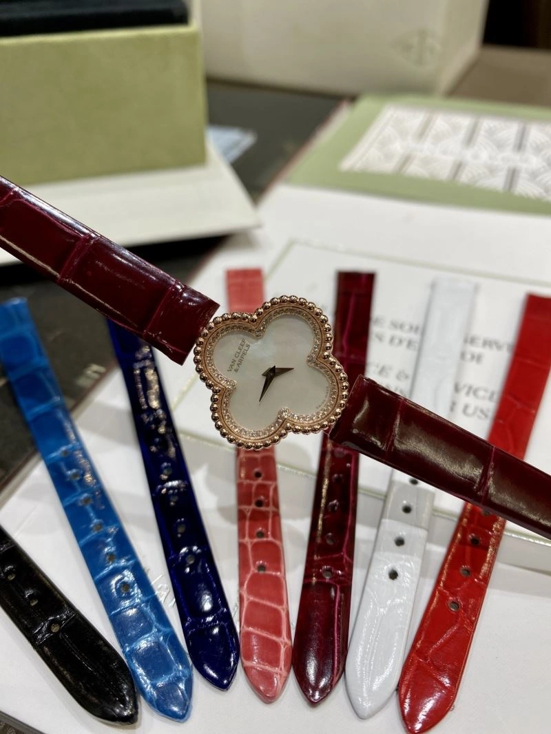VAN CLEEF ARPELS Watches Breathable 206852