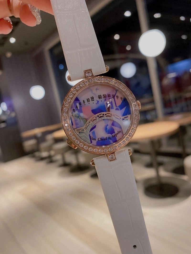 SunProtective VAN CLEEF ARPELS Watches 206831