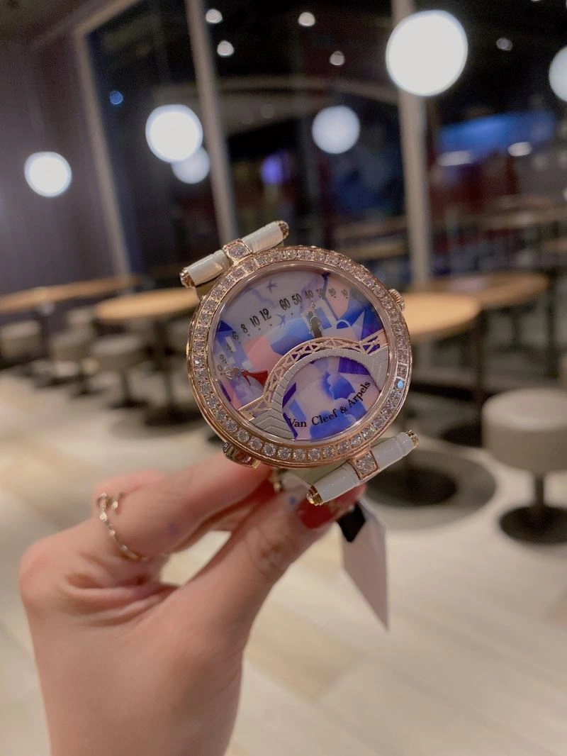 SunProtective VAN CLEEF ARPELS Watches 206831