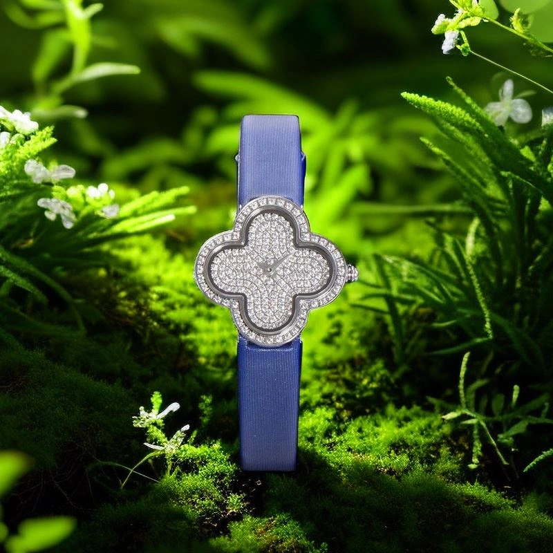 Snug VAN CLEEF ARPELS Watches 206830