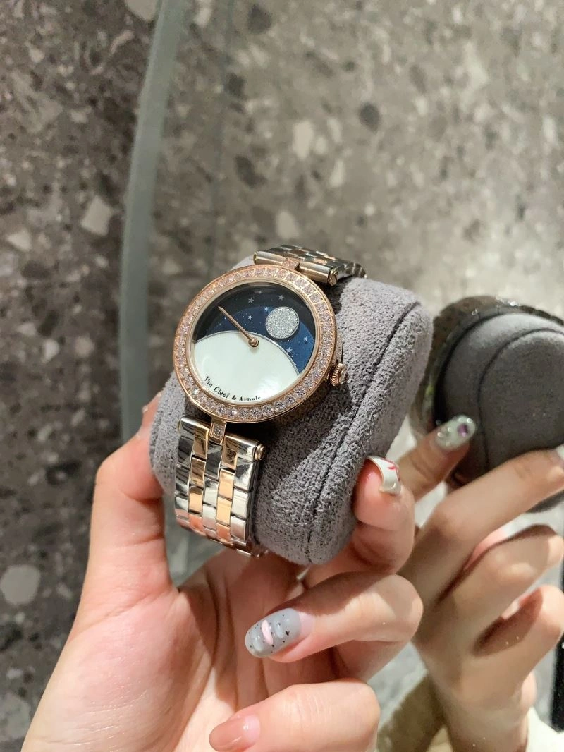 Unisex VAN CLEEF ARPELS Watches 206841