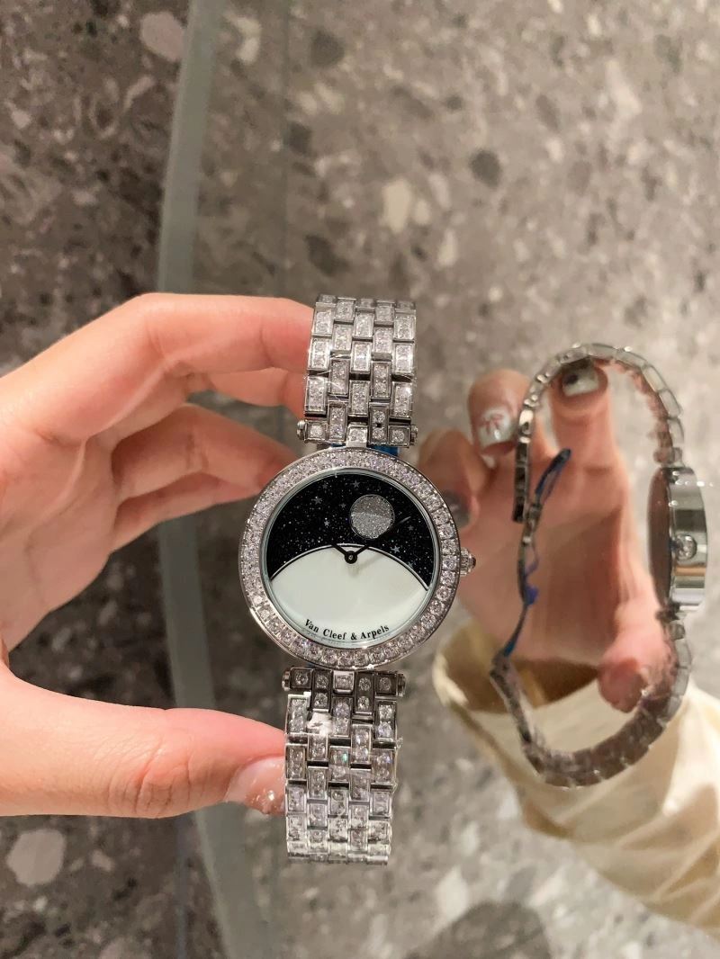 Thermal VAN CLEEF ARPELS Watches 206845