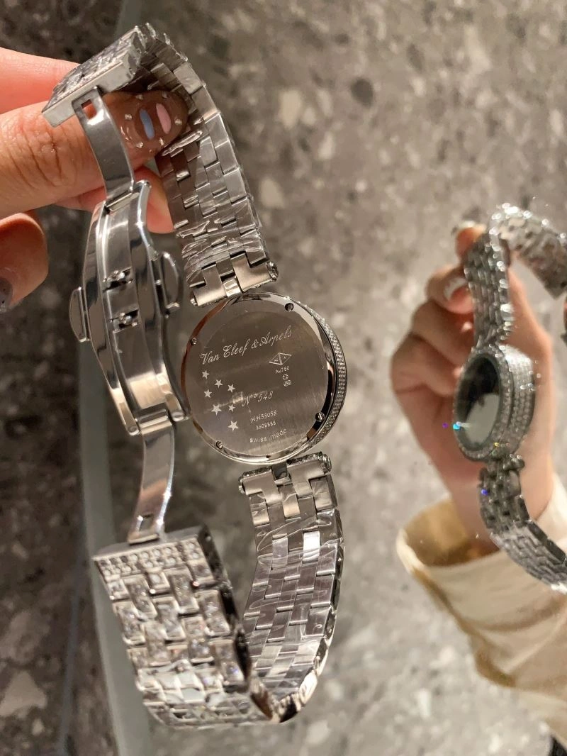Thermal VAN CLEEF ARPELS Watches 206845