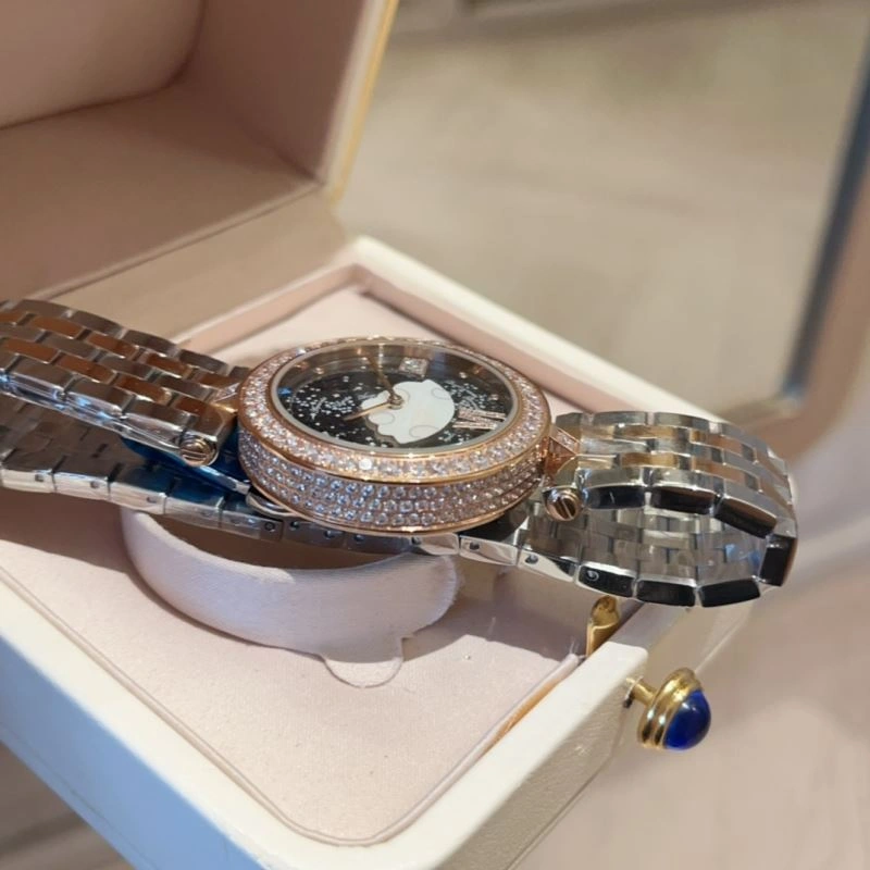 VAN CLEEF ARPELS Watches Comfortable 206823