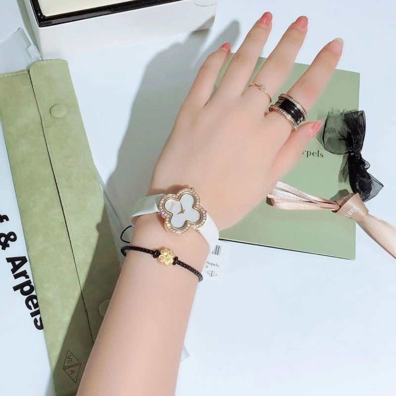 VAN CLEEF ARPELS Watches Sophisticated 206837