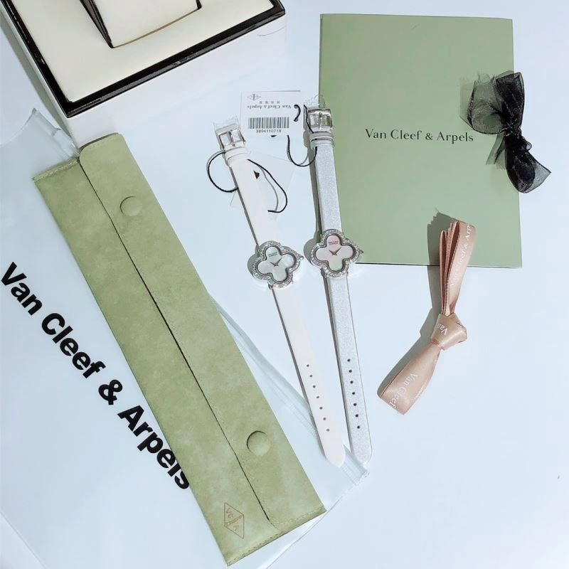 VAN CLEEF ARPELS Watches EasyCare 206833