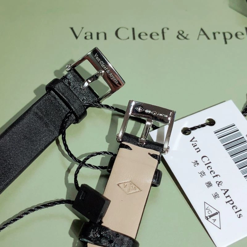 Bright VAN CLEEF ARPELS Watches 206829