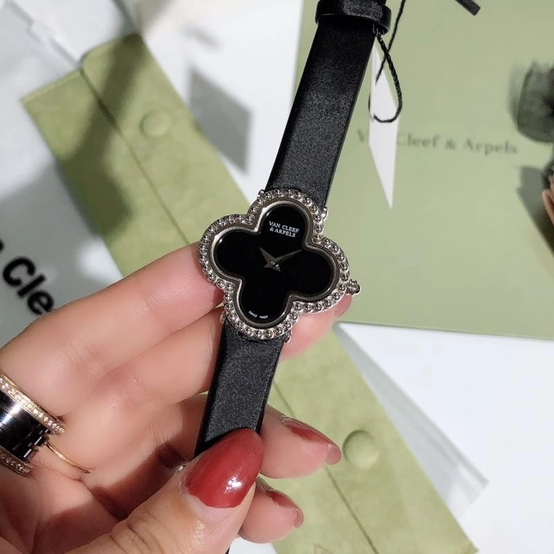 VAN CLEEF ARPELS Watches Colorful 206888