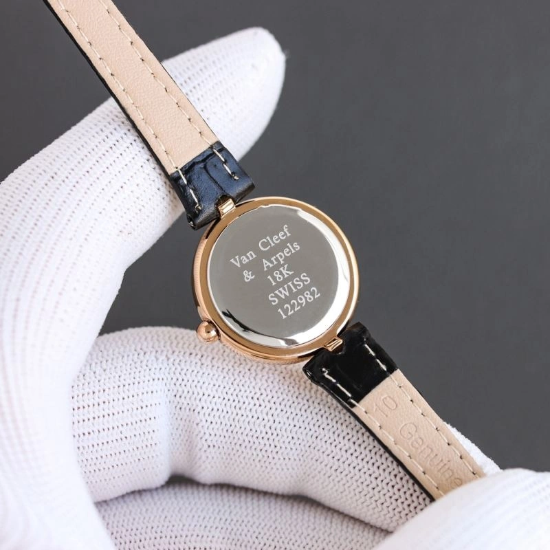 VAN CLEEF ARPELS Watches WaterResistant 206815