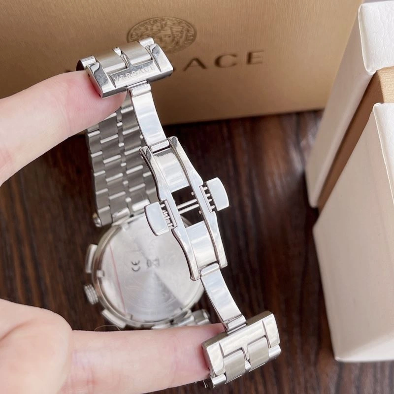 VERSACE Watches Trendsetting 207349