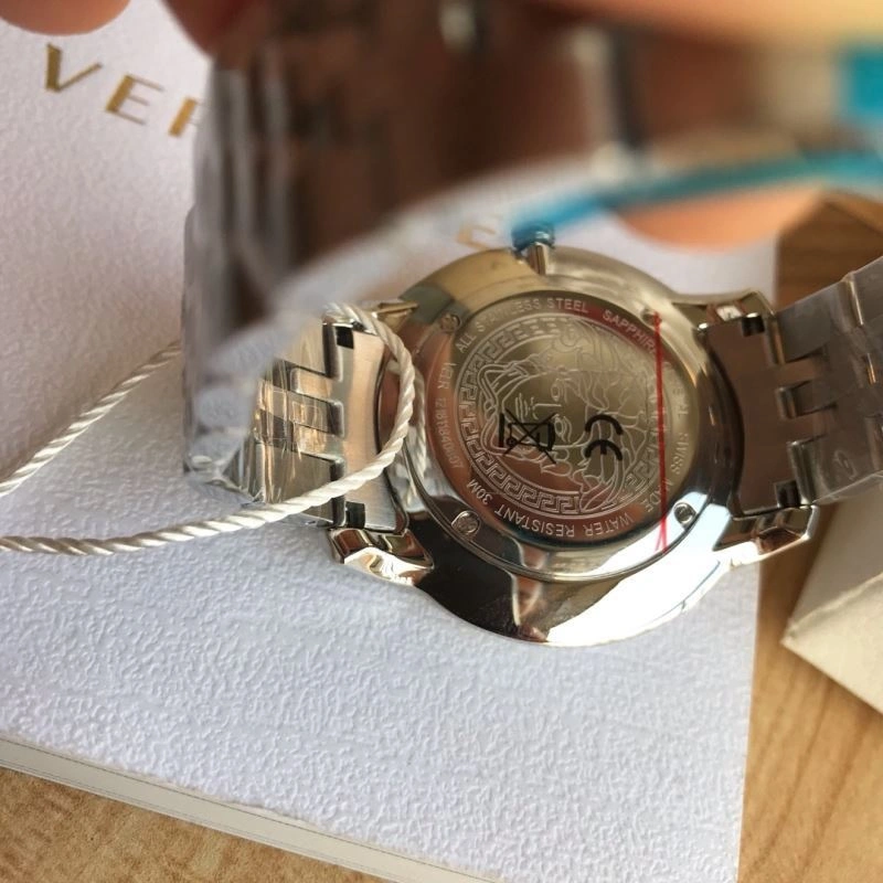 Fashionable VERSACE Watches 207345