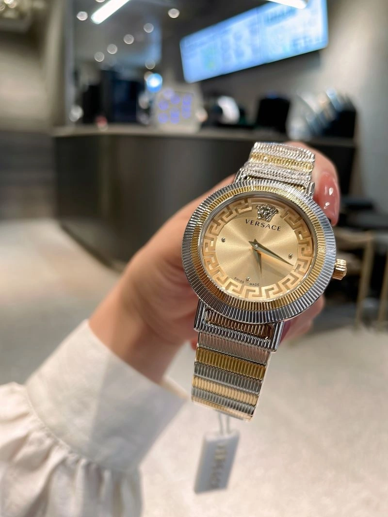 Sleek VERSACE Watches 207301