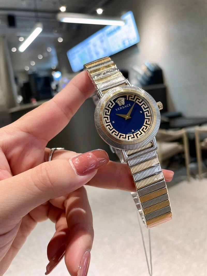 Sleek VERSACE Watches 207301