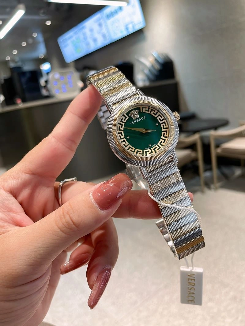 Sleek VERSACE Watches 207301