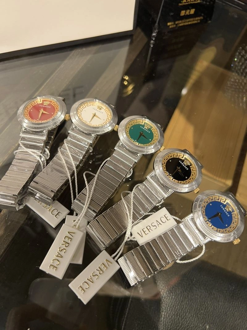 GoAnywhere VERSACE Watches 207278