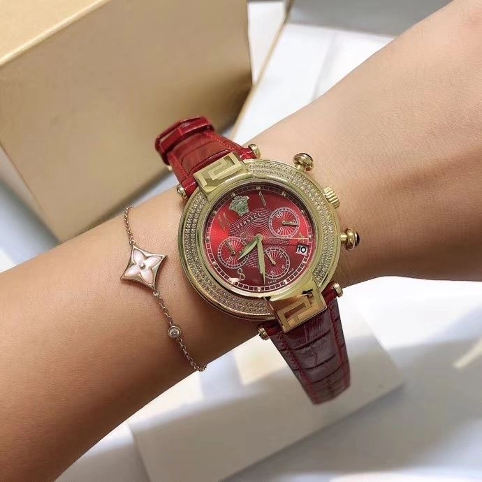VERSACE Watches Timeless 207236