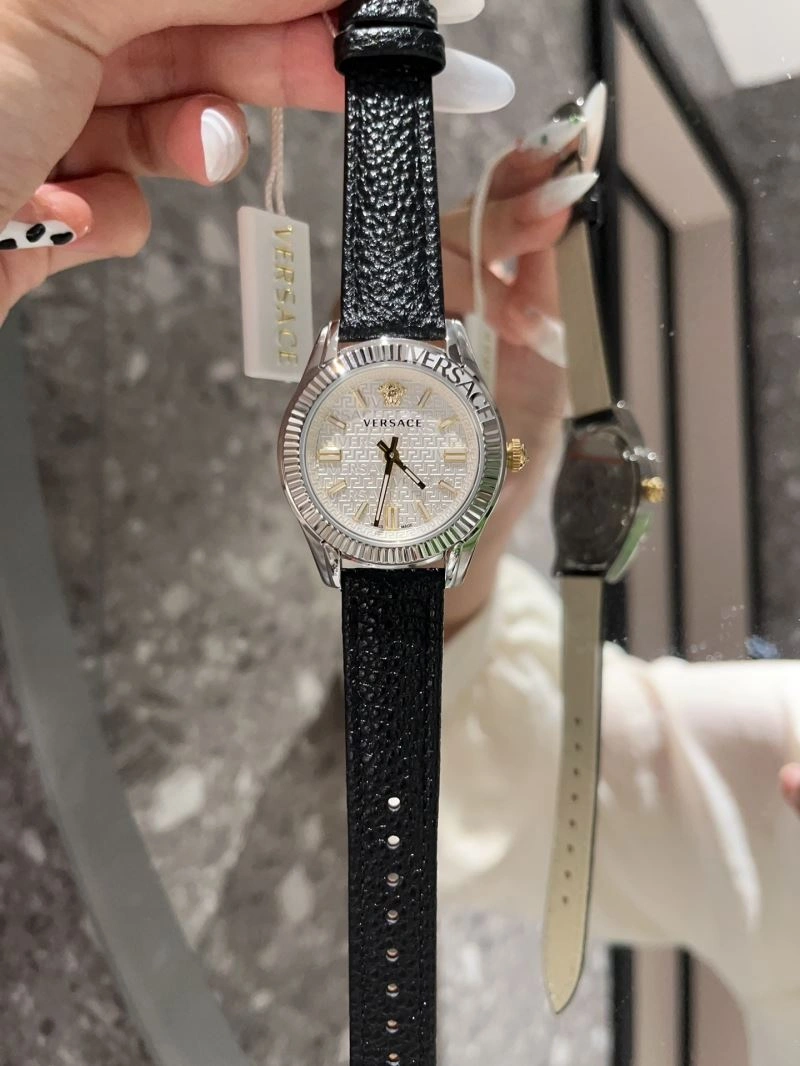 VERSACE Watches FashionForward 207227
