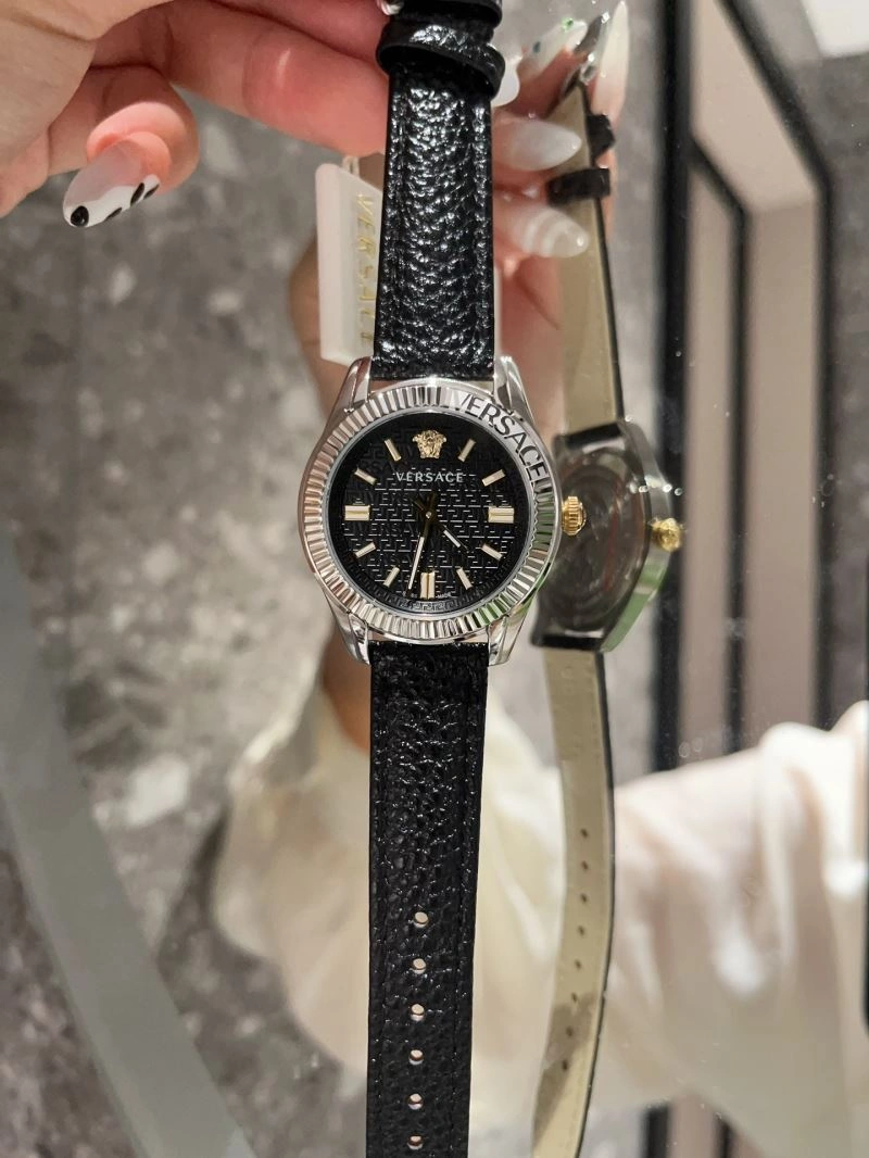 VERSACE Watches FashionForward 207227