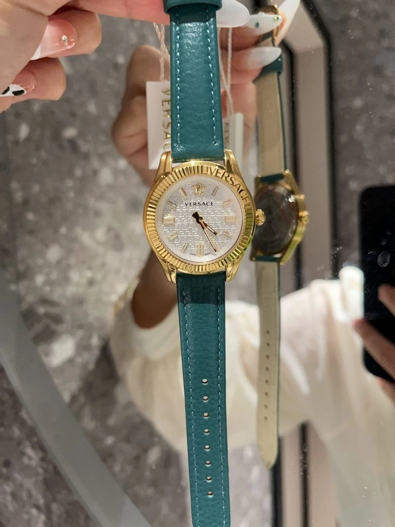 VERSACE Watches Packable 207226