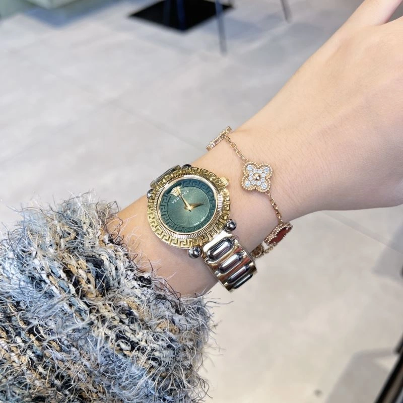 Compact VERSACE Watches 207209