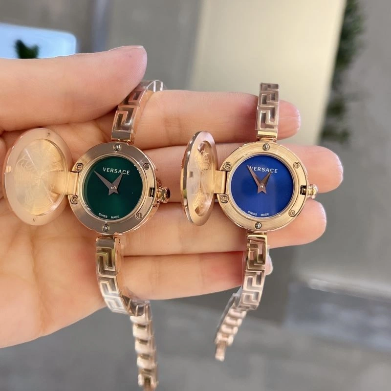 Youthful VERSACE Watches 207208