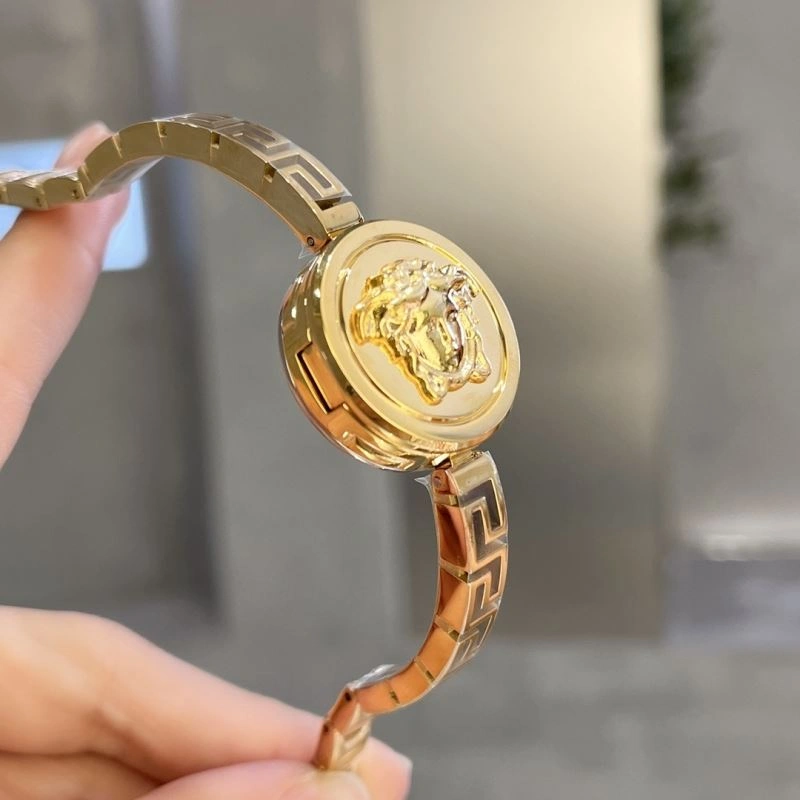 VERSACE Watches FashionForward 207211