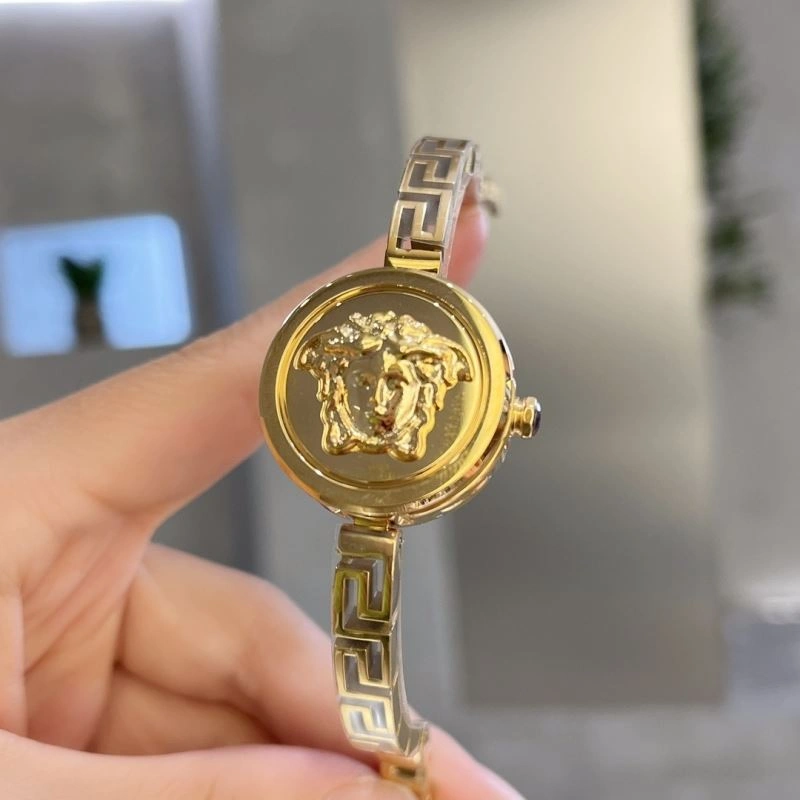 VERSACE Watches FashionForward 207211