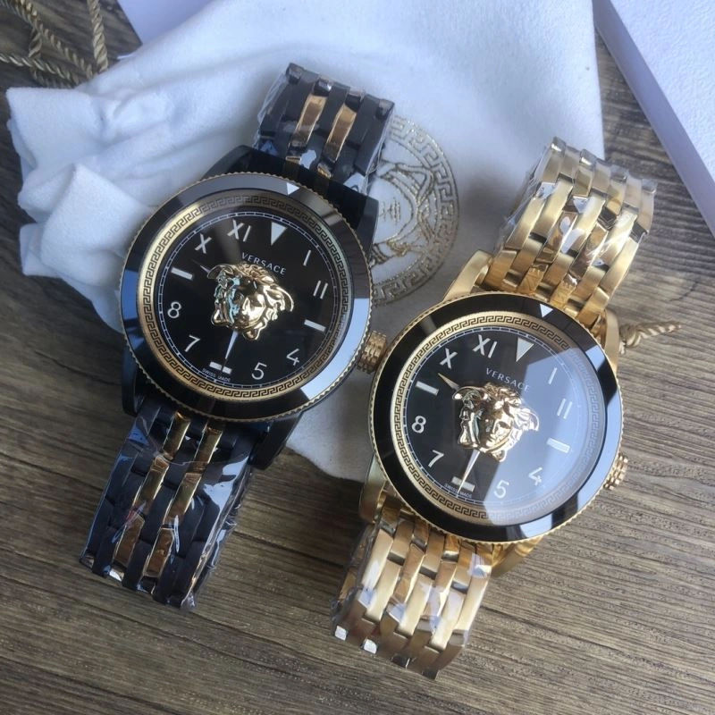 VERSACE Watches FashionForward 207200