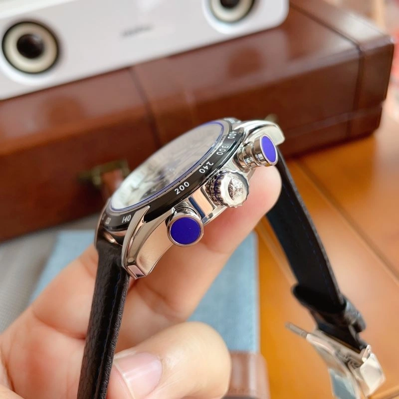 Durable VERSACE Watches 207137