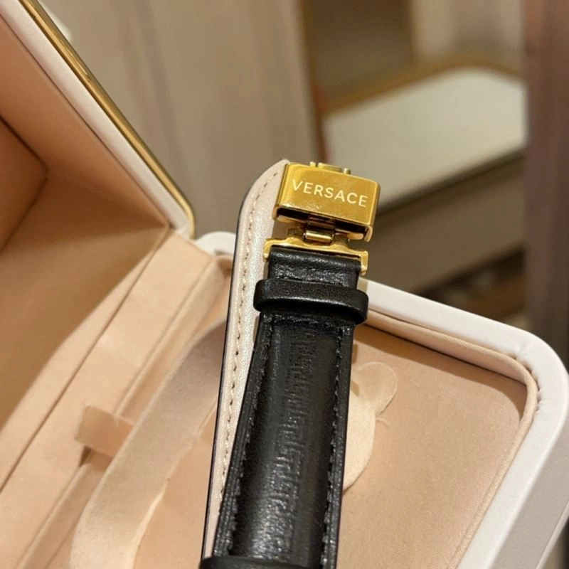 VERSACE Watches StreetReady 207115
