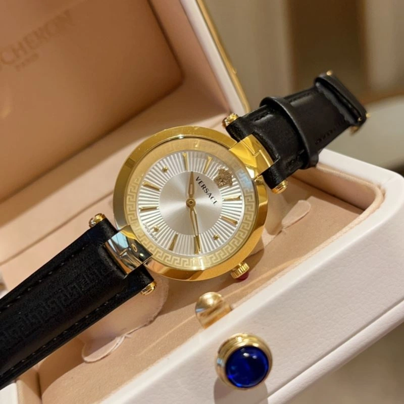 VERSACE Watches StreetReady 207115