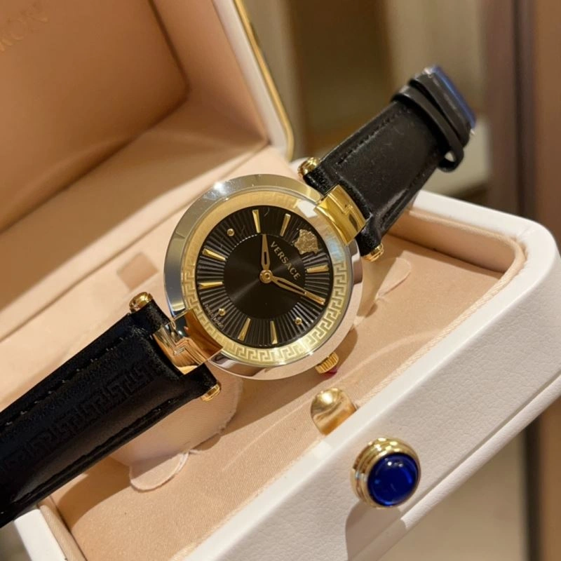 Comfortable VERSACE Watches 207139