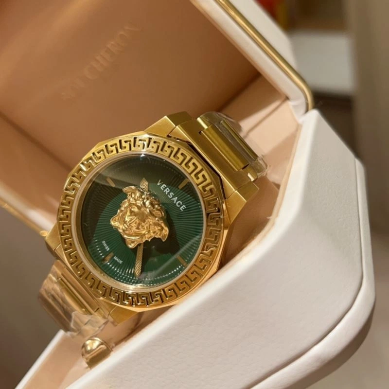 VERSACE Watches BestValue 207135