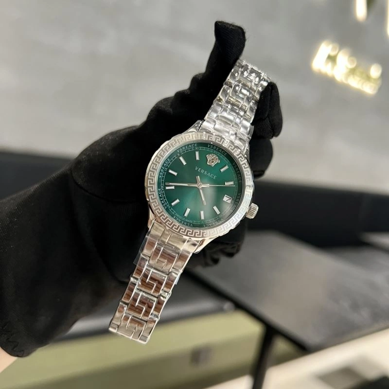 VERSACE Watches Elegant 207113