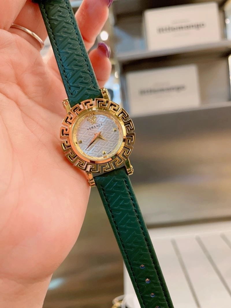 VERSACE Watches Affordable 207110