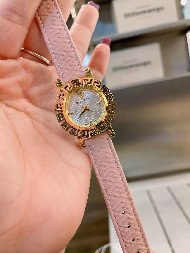 VERSACE Watches Affordable 207110