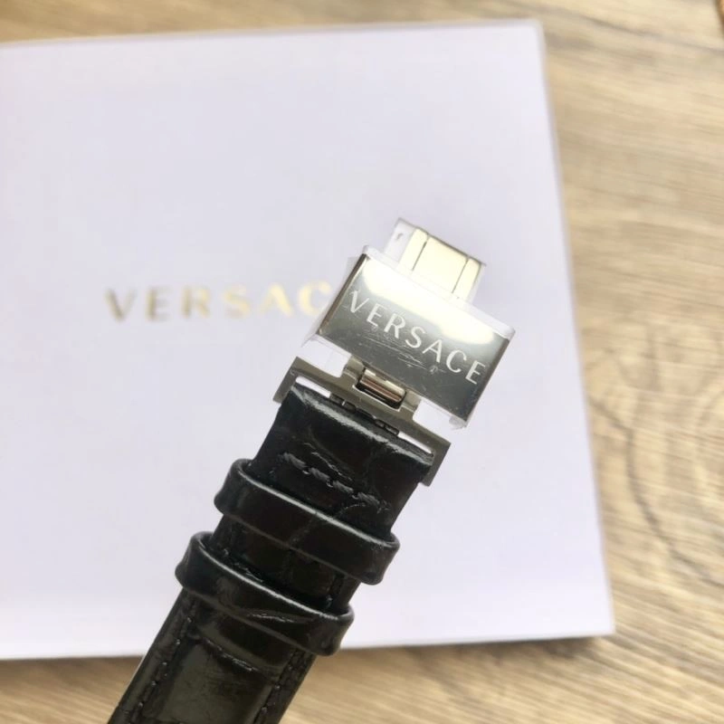 VERSACE Watches Affordable 207016