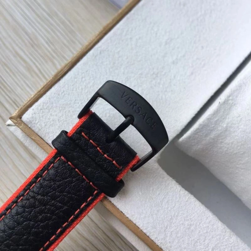 Minimalist VERSACE Watches 206986