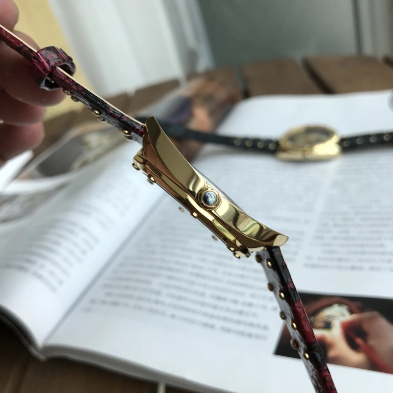 Sustainable VERSACE Watches 206979