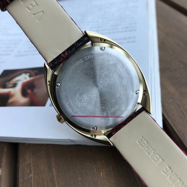 Sustainable VERSACE Watches 206979