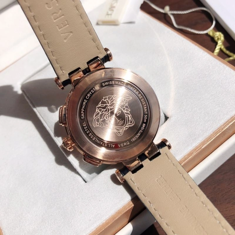 VERSACE Watches Trendsetting 206946
