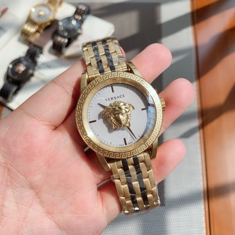 VERSACE Watches Durable 206935