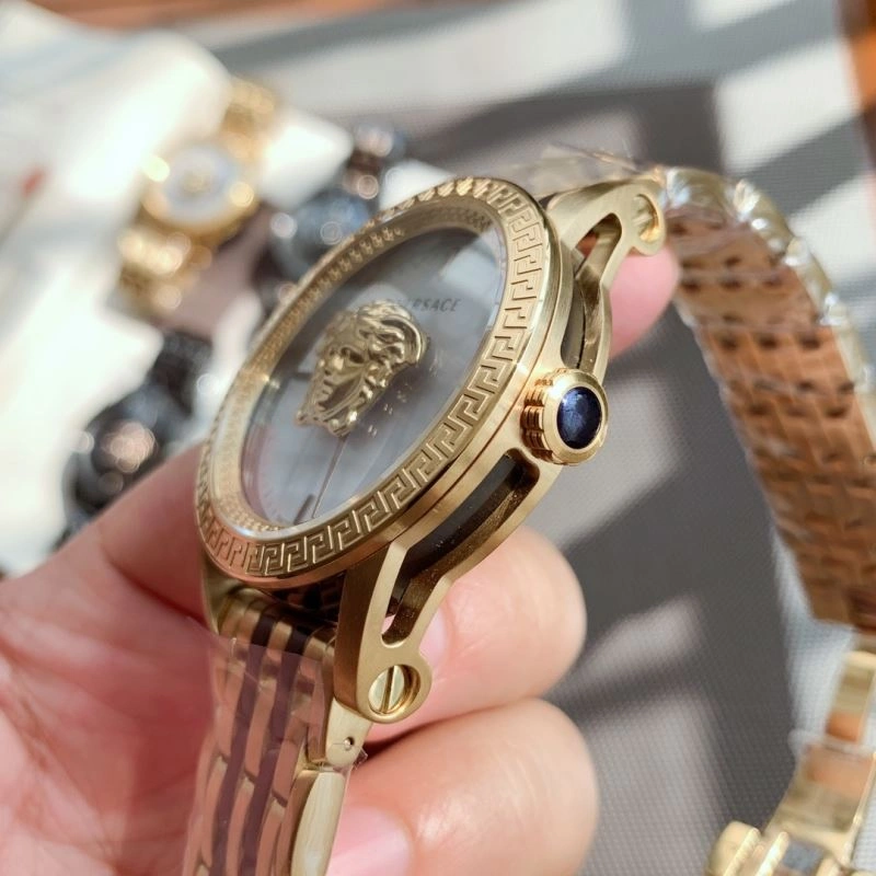 VERSACE Watches Durable 206935