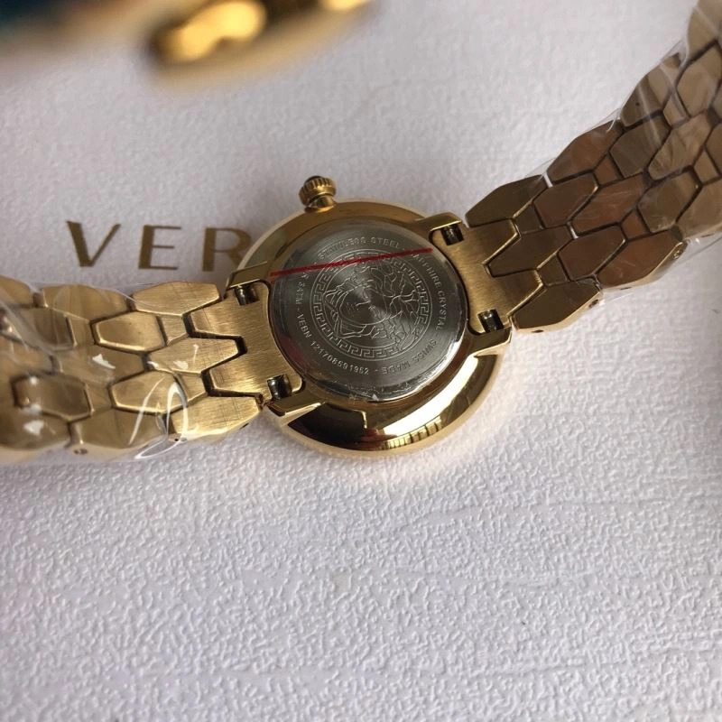 Vibrant VERSACE Watches 206901