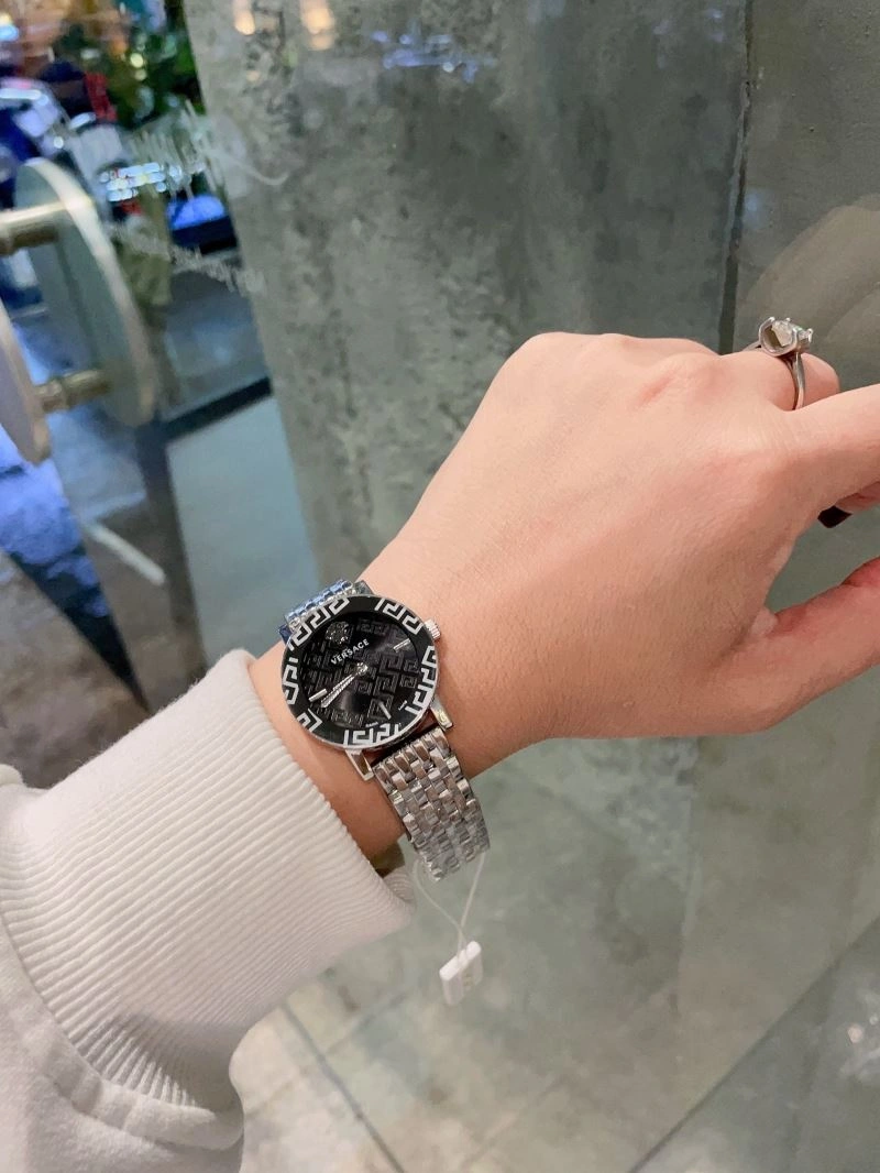 VERSACE Watches TimelessDesign 207184