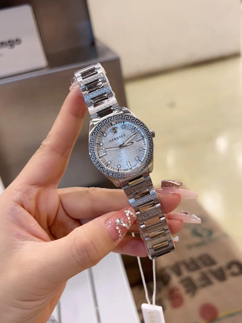 SoftTouch VERSACE Watches 207182