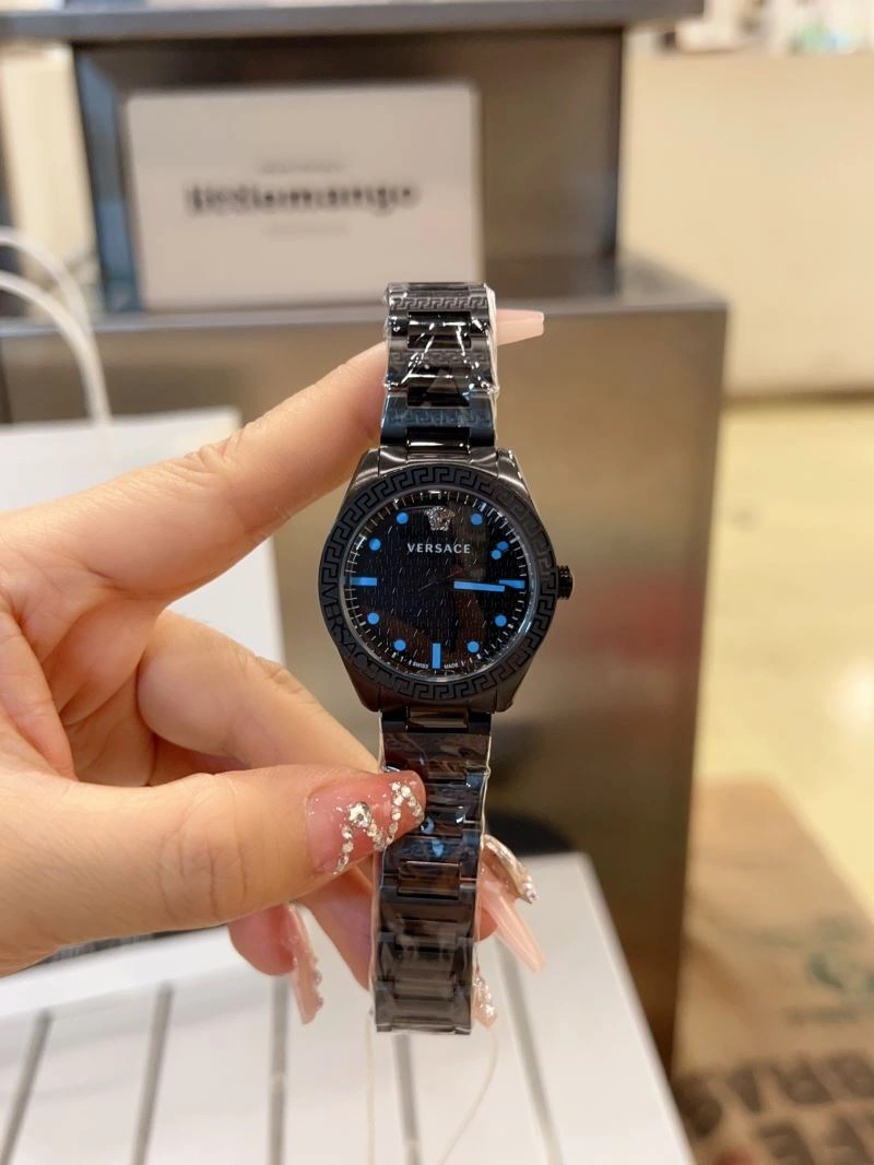 VERSACE Watches Classic 207160