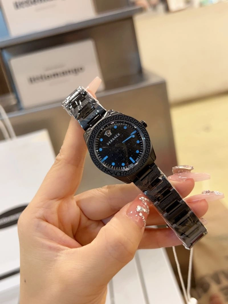 VERSACE Watches Classic 207160