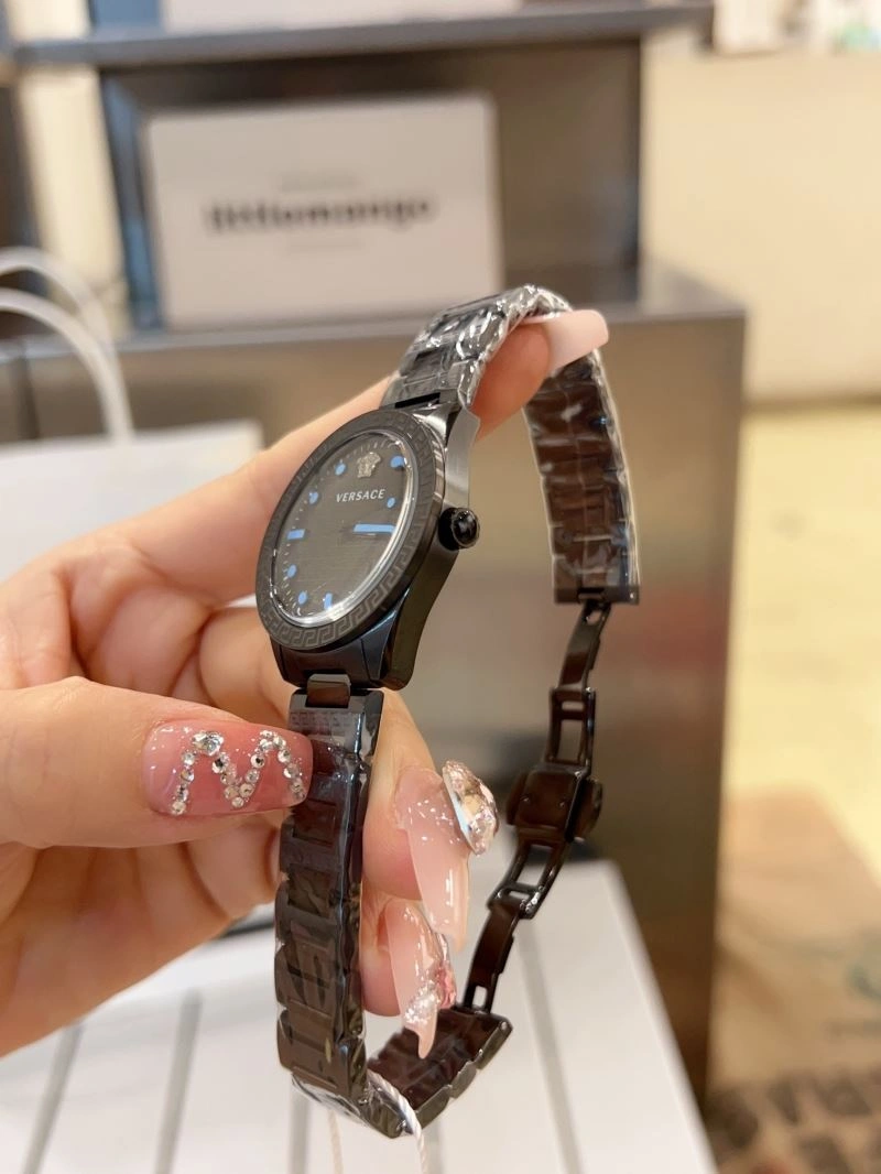 VERSACE Watches Classic 207160